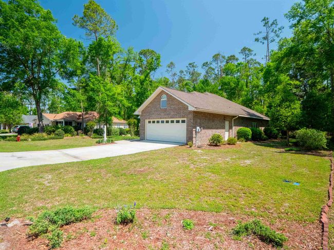 10262 Wildwood Cir, House other with 3 bedrooms, 2 bathrooms and null parking in Live Oak FL | Image 37