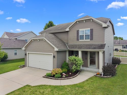 621 E Sheila Ave, Elkhorn, WI, 53121-1287 | Card Image
