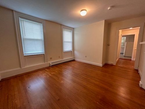 apt-a-4 Chapman Ct, Greenfield, MA, 01301-2497 | Card Image