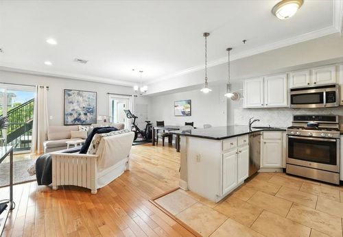 apt-2-128 Adams St, Hoboken, NJ, 07030-8579 | Card Image
