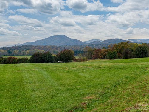 61-265 Majestic Ridge Rd, Mills River, NC, 28759-0058 | Card Image