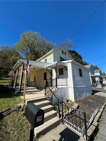 Washington St, Mount Bethel, PA 18343