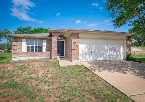2312 Macarthur Ave, Lago Vista, TX, 78645-6940 | Card Image