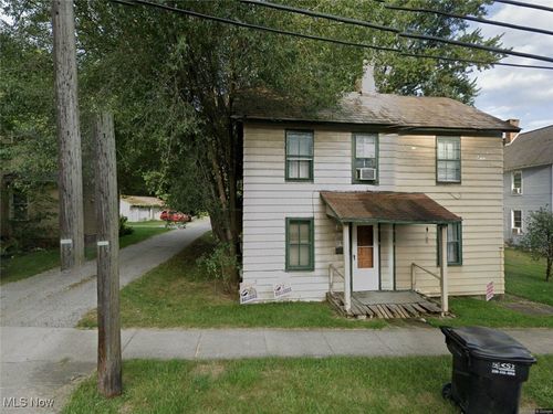289 S Market St, East Palestine, OH, 44413-1951 | Card Image