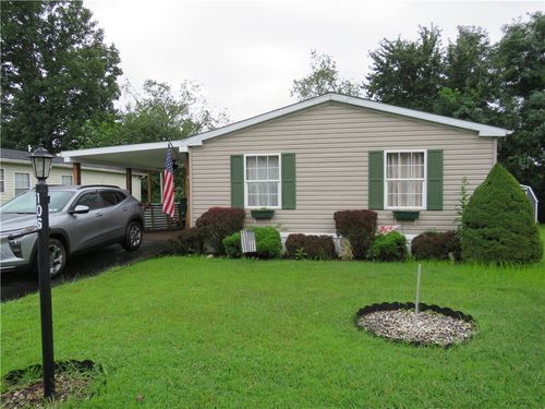 106 Reagan Rd, Mount Pleasant, PA, 15666-9621 | Card Image