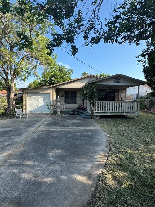 701 Mendez St, Harlingen, TX, 78550-4794 | Card Image