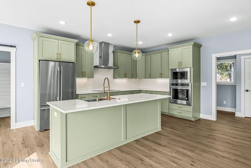 1100 Silvercrest Ln, Louisville, KY, 40223-3798 | Card Image