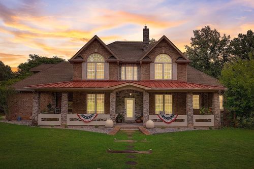 8745 Old Charlotte Pike, Pegram, TN, 37143-9416 | Card Image