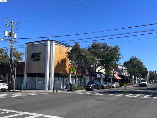 1526 Webster St, Alameda, CA, 94501-3322 | Card Image