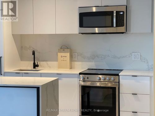630-285 Dufferin Street W, Toronto (South Parkdale), ON, M6K0J2 | Card Image