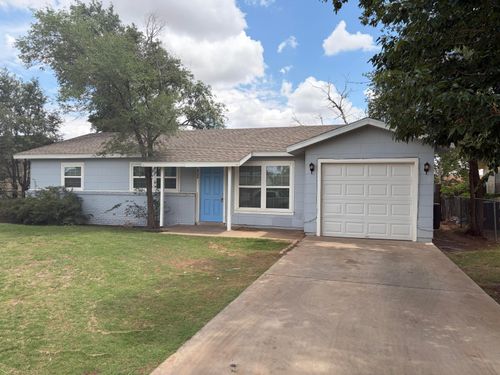 2726 E Colgate St, Lubbock, TX, 79403-3604 | Card Image