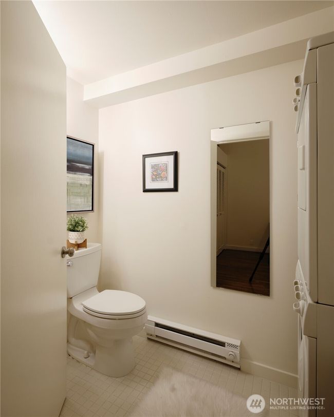 APT-3 - 611 Post Ave, Condo with 1 bedrooms, 2 bathrooms and null parking in Seattle WA | Image 9