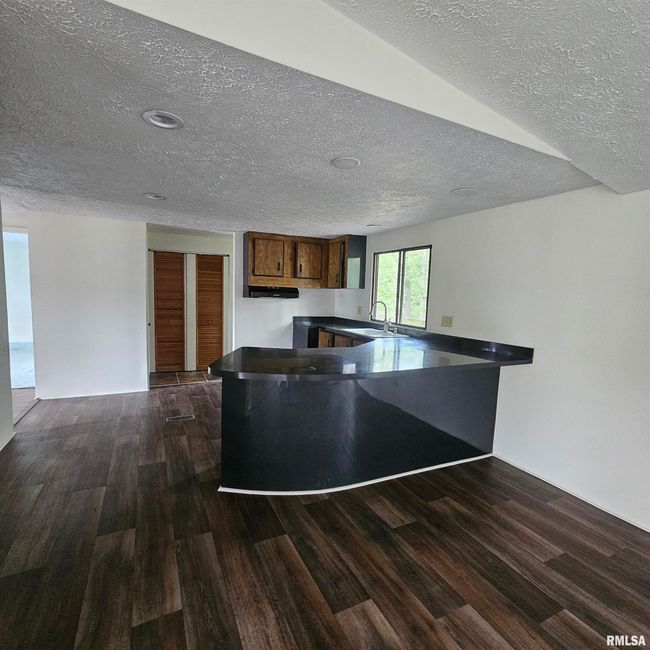 22488 N Mayflower Ln, House other with 3 bedrooms, 2 bathrooms and null parking in Dix IL | Image 11