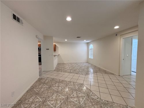 unit-127-1800 Edmond St, Las Vegas, NV, 89146-0327 | Card Image