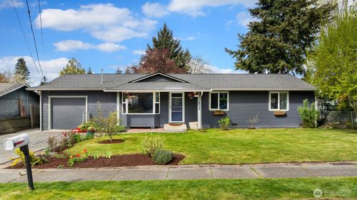 26205 14th Avenue S, Des Moines, WA, 98198 | Card Image