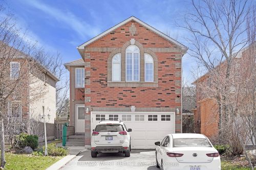 3 Amaryllis Ave, Richmond Hill, ON, L4E3T7 | Card Image