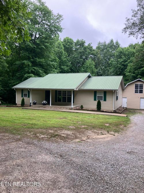 2712 Tinchtown Rd, Jamestown, TN, 38556-2416 | Card Image