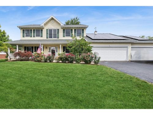 33147 N Lake Shore Dr, Grayslake, IL, 60030-1720 | Card Image