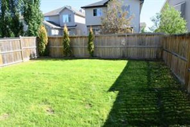 384 New Brighton Dr Se, House detached with 4 bedrooms, 3 bathrooms and 4 parking in Calgary AB | Image 28