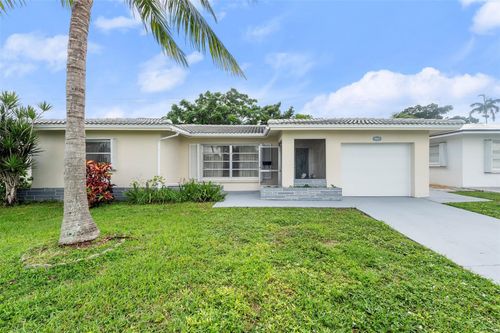 8604 Nw 57th Ct, Tamarac, FL, 33321-4410 | Card Image