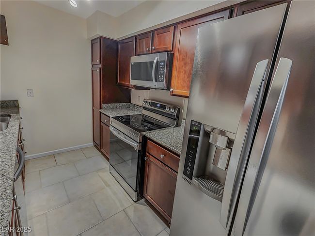 UNIT-3008 - 2867 Geary Pl, Condo with 1 bedrooms, 1 bathrooms and null parking in Las Vegas NV | Image 8