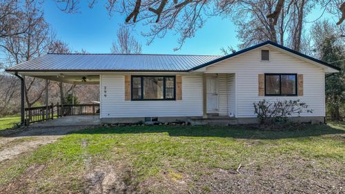 299 Fentress Ln, Berea, KY, 40403-9243 | Card Image