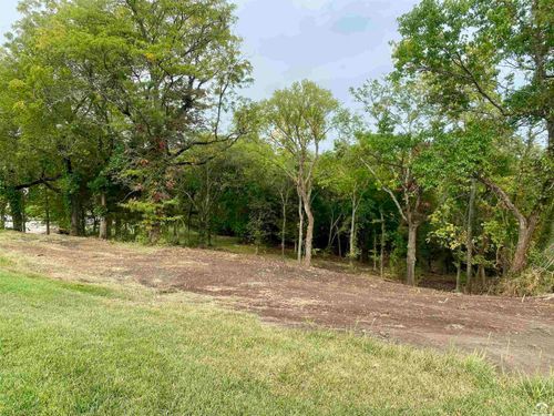 145 Wilderness Way, Lawrence, KS, 66049-7506 | Card Image