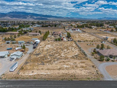 3721 Rodeo Ave, Pahrump, NV, 89048-3565 | Card Image