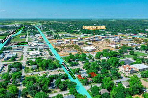 405 N Virginia St, Terrell, TX, 75160-2735 | Card Image