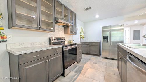 4065 Dellwood Ave, Jacksonville, FL, 32205-5429 | Card Image