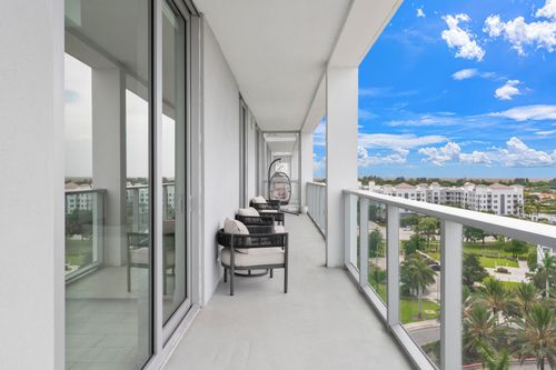 801-2000 Metropica Way, Sunrise, FL, 33323-3215 | Card Image