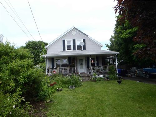 30 Eddington St, Pawtucket, RI, 02861-2728 | Card Image