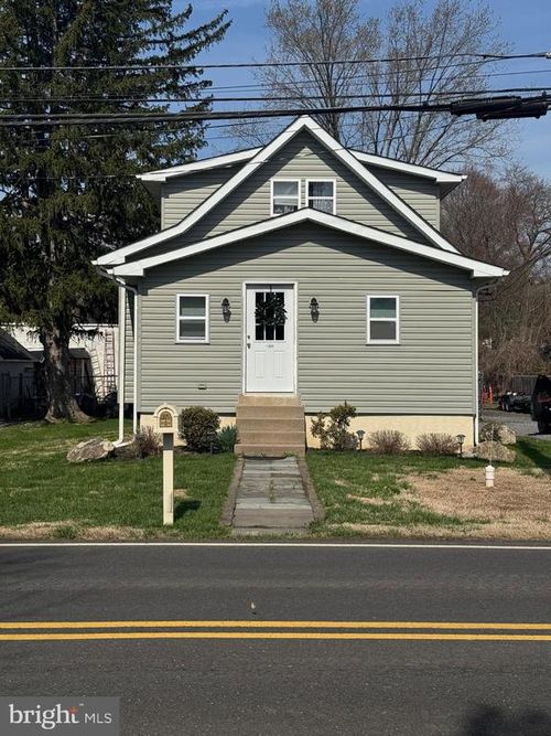 422 Kansas Rd, WARRINGTON, PA, 18976-2409 | Card Image