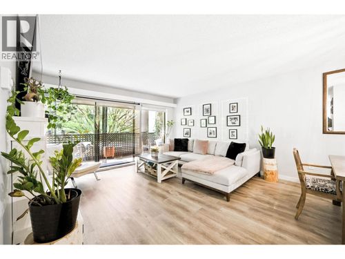 212-1955 Woodway Pl, Burnaby, BC, V5B4S5 | Card Image