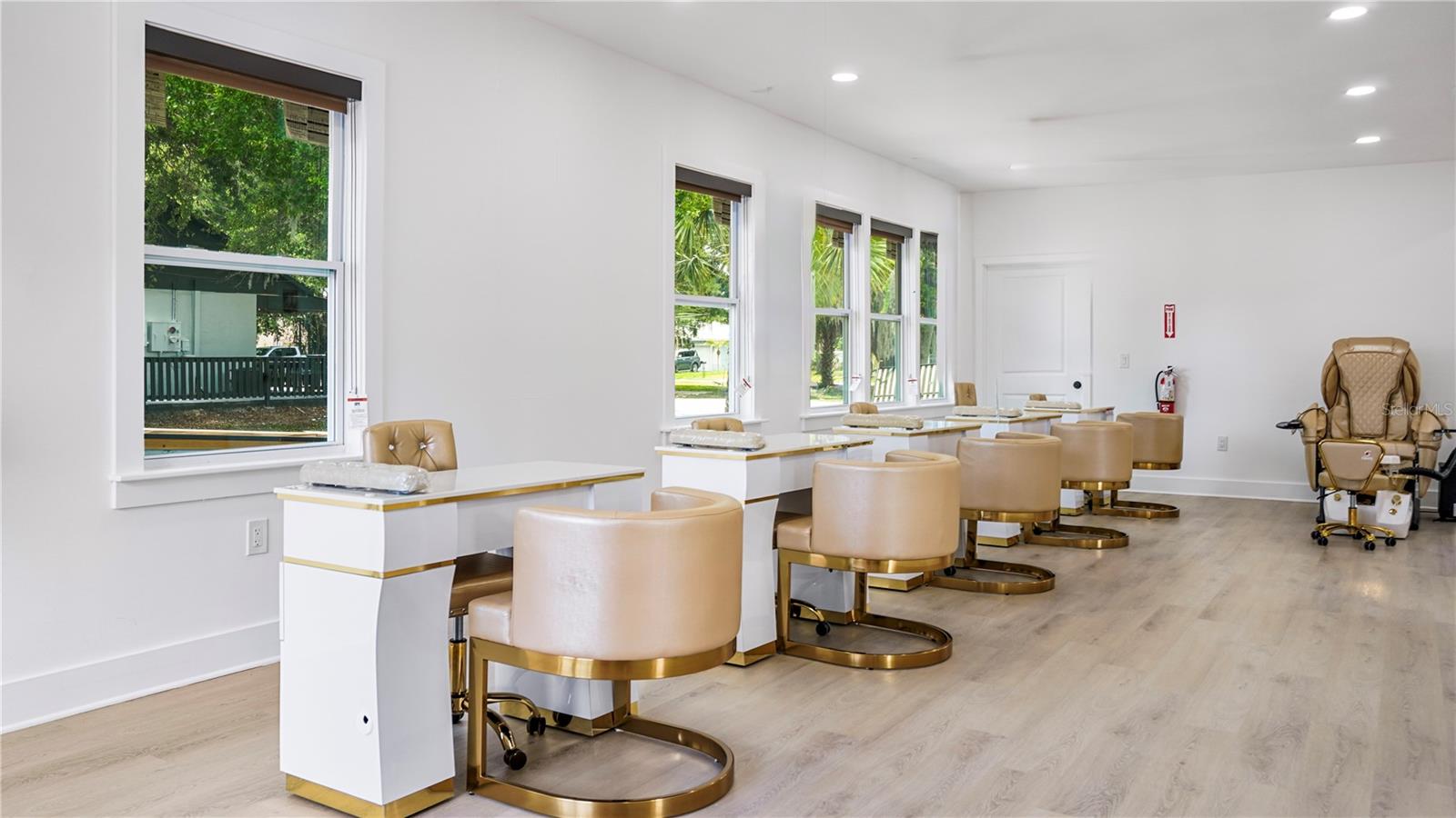Commercial Lease in KISSIMMEE 2