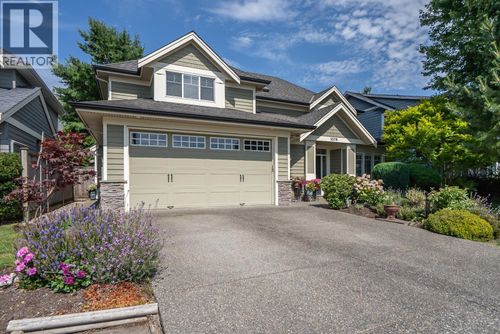 5379 Wellburn Dr, Delta, BC, V4K2H8 | Card Image