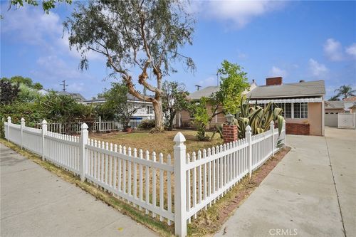 9319 Cecilia St, Downey, CA, 90241-4008 | Card Image