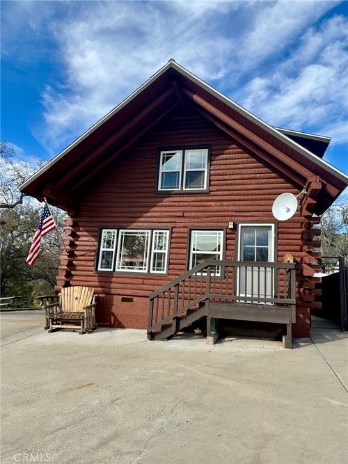 8041 Ready Rd, Bradley, CA, 93426-9618 | Card Image