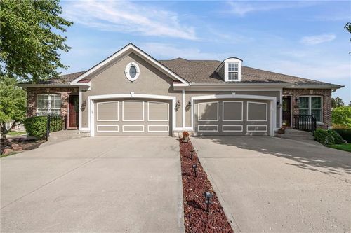 3609 S Bolger Ct, Independence, MO, 64055-3973 | Card Image