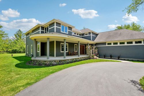 12302 N Madero Drive, Mequon, WI, 53092 | Card Image