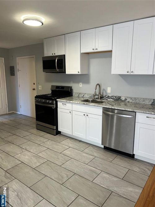 59-61 Brighton, Belleville, NJ, 07109 | Card Image