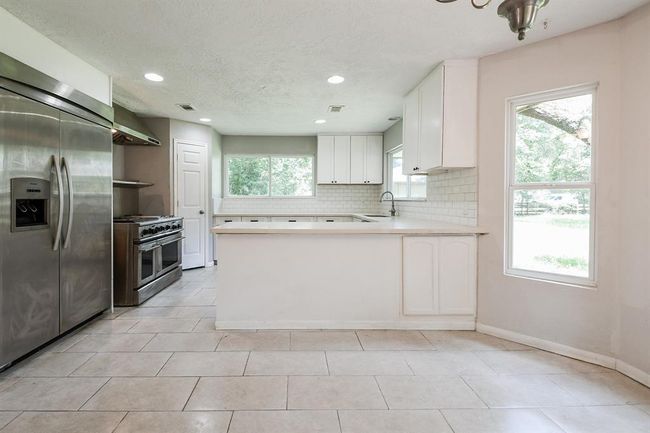 81 Oak Grove Ln, Home with 4 bedrooms, 4 bathrooms and null parking in Conroe TX | Image 13