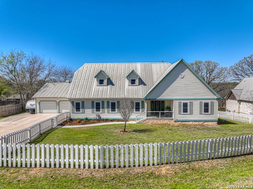 153 Sky Country Dr, New Braunfels, TX, 78132-4141 | Card Image