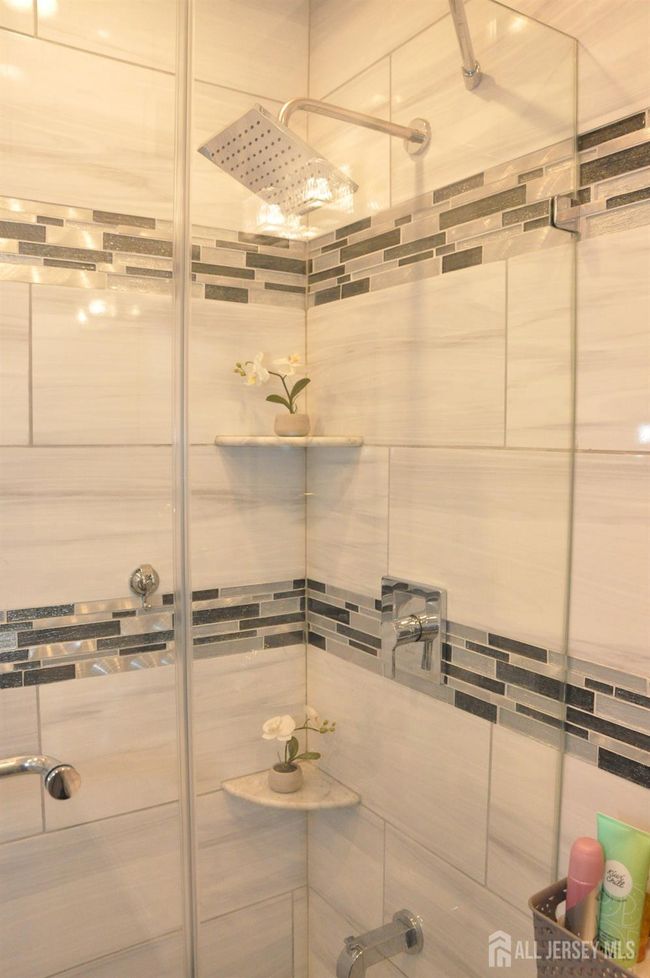 195-195 Wachung Terrace, House other with 3 bedrooms, 3 bathrooms and null parking in Scotch Plains NJ | Image 12