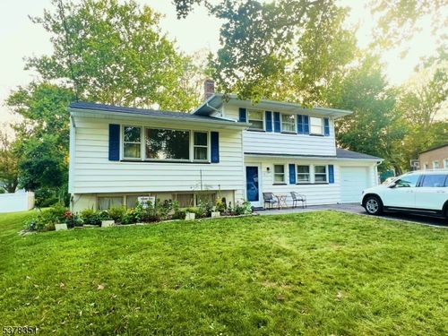 38 Redwood Rd, Springfield, NJ, 07081-2414 | Card Image