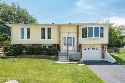 525 King Arthur Way, Bolingbrook, IL, 60440-2210 | Card Image