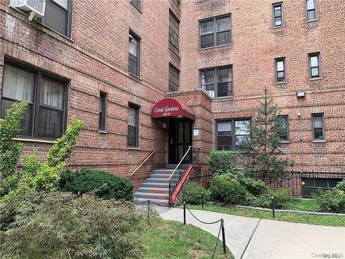 4f-144-07 Sanford Avenue, New York, NY, 11354 | Card Image