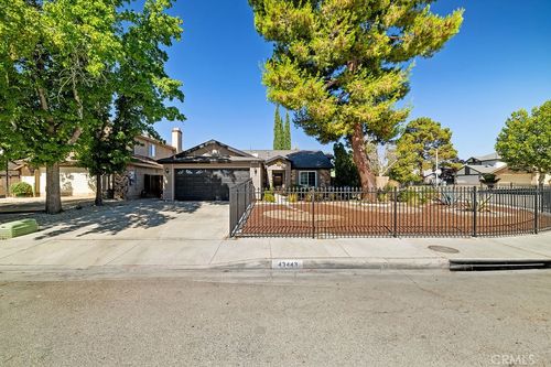 43443 Jennifer Ln, Lancaster, CA, 93535 | Card Image