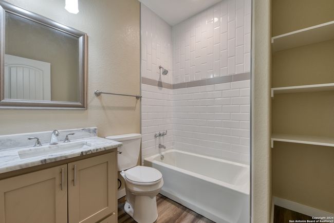 954 Ridge Trl, House other with 3 bedrooms, 2 bathrooms and null parking in Spring Branch TX | Image 27