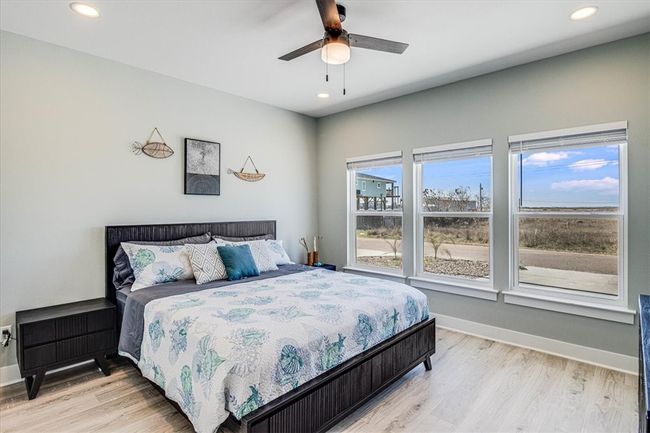 1931 Eskridge St, House other with 4 bedrooms, 2 bathrooms and null parking in Port Aransas TX | Image 16